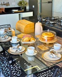 Cozinha com café da manhã 