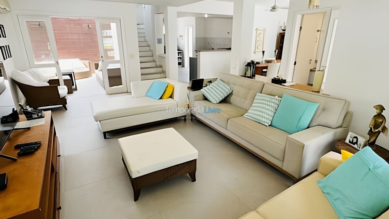 Casa para aluguel de temporada em São Sebastião (Juquehy)