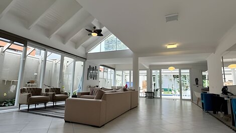 Hermosa casa en Riviera – SP (5)