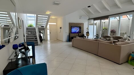 Hermosa casa en Riviera – SP (5)