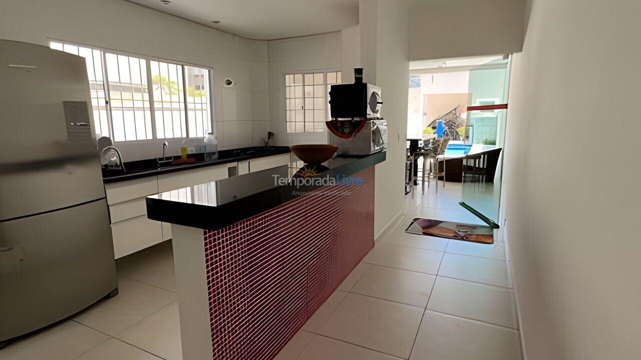 House for vacation rental in Bertioga (Condominio Morada da Praia)