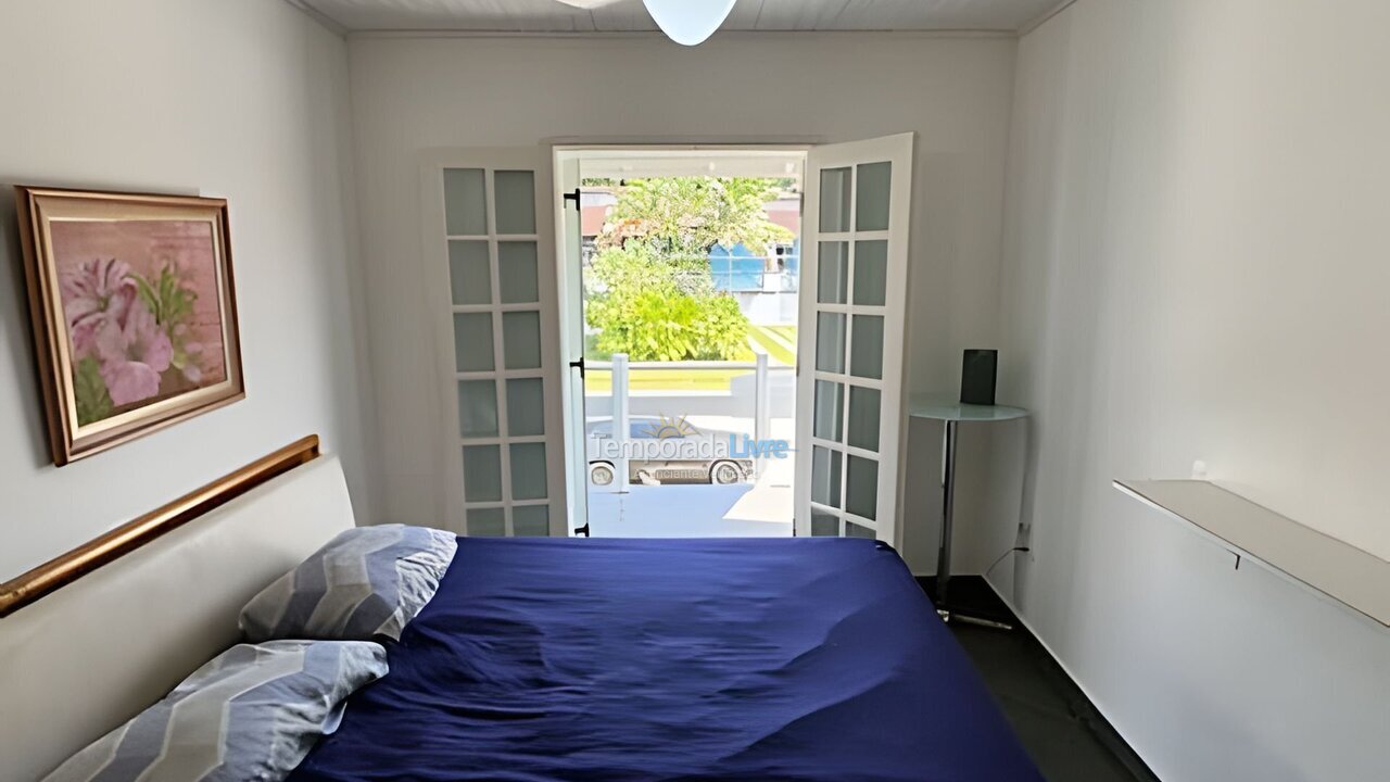 Casa para alquiler de vacaciones em Bertioga (Praia de São Lourenço)