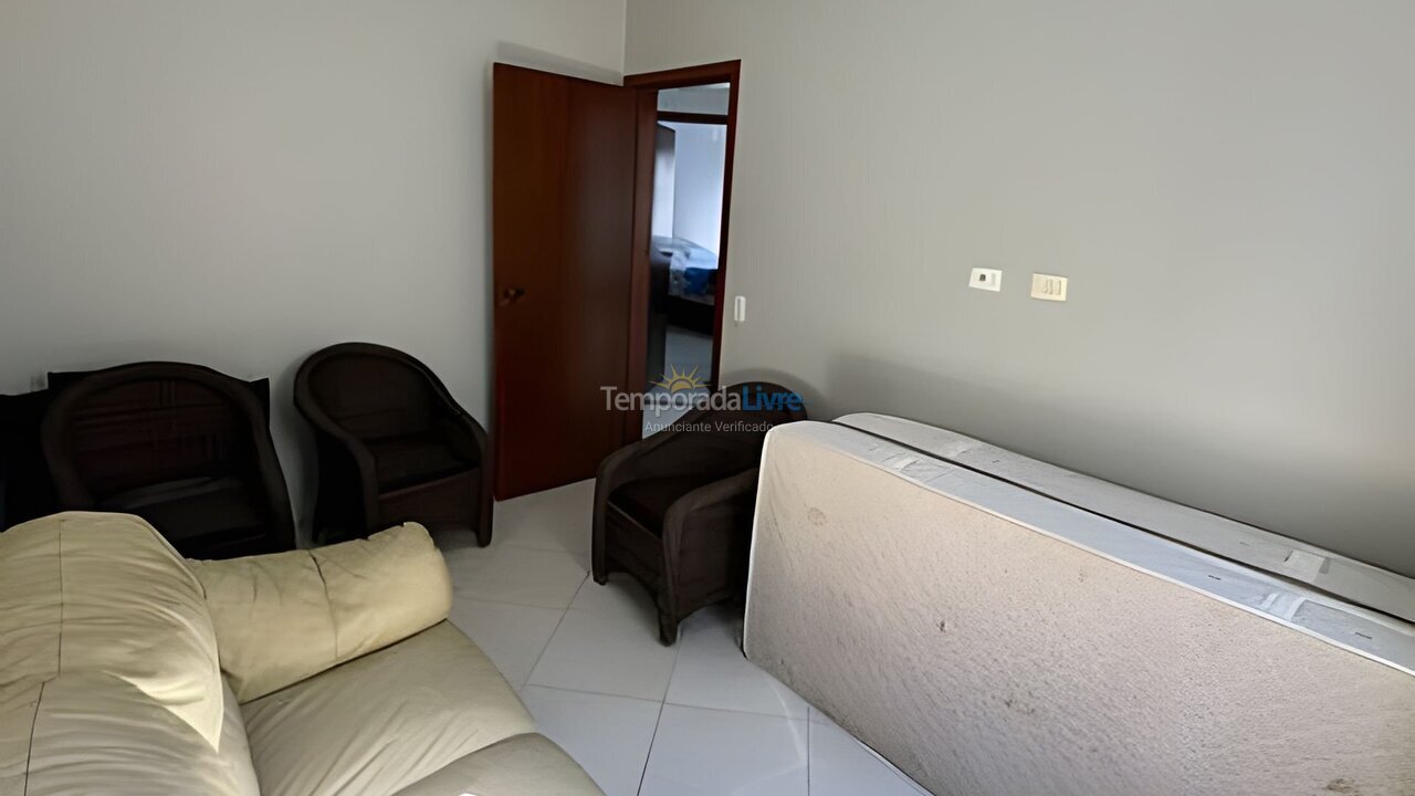 Casa para alquiler de vacaciones em Bertioga (Indaiá)