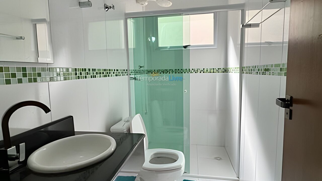 Casa para alquiler de vacaciones em Bertioga (Indaiá)