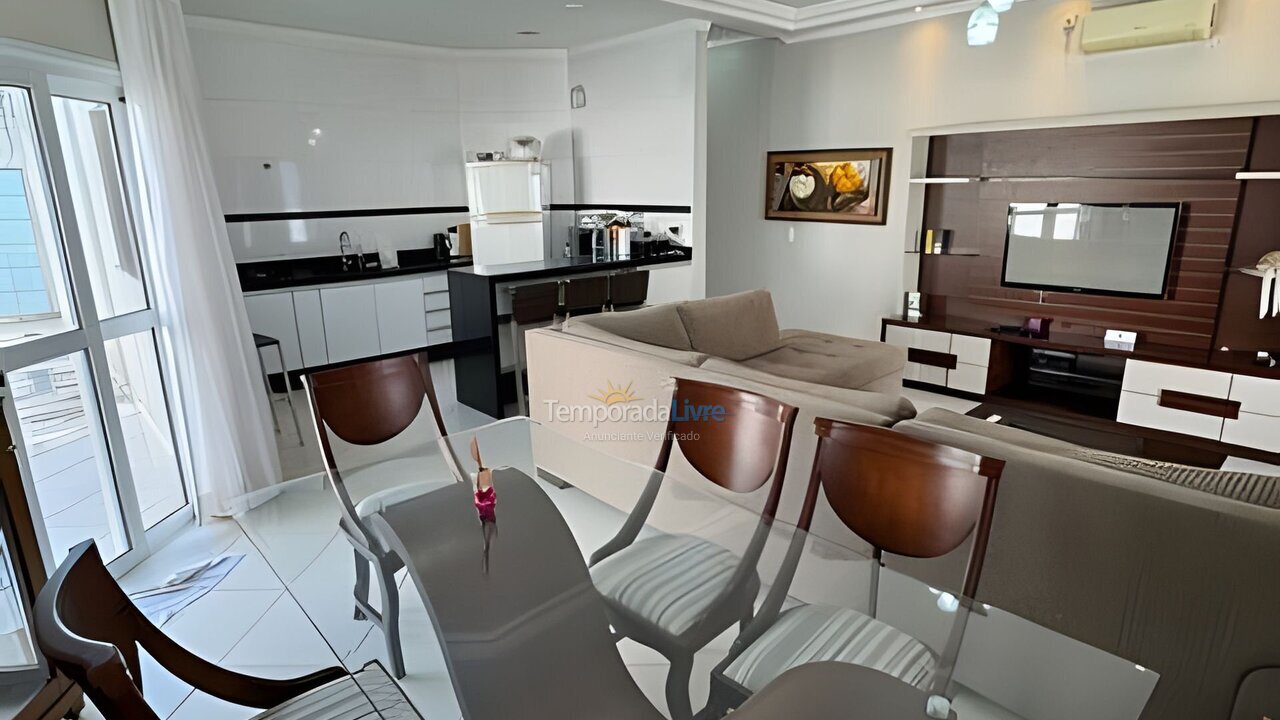 Casa para alquiler de vacaciones em Bertioga (Indaiá)