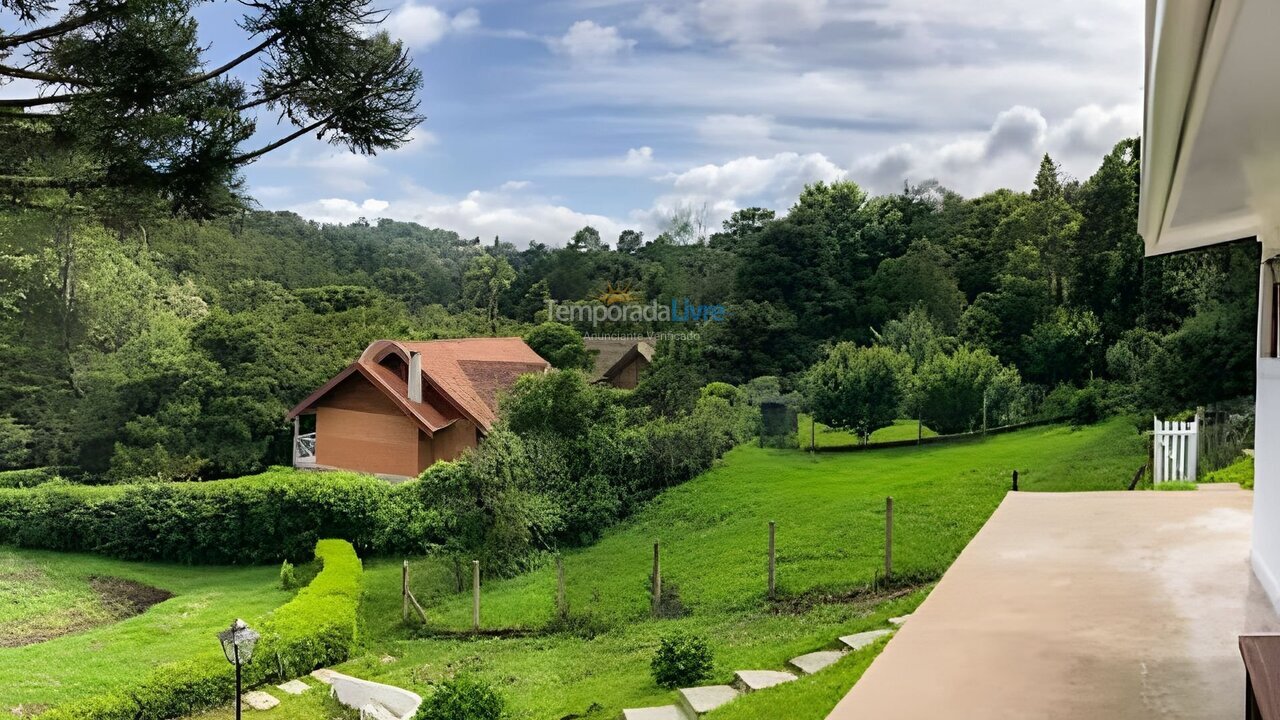 Casa para aluguel de temporada em Campos do Jordão (Jardim do Pai)