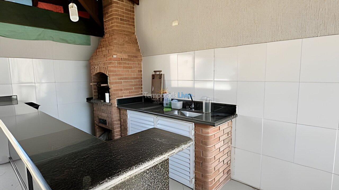 Casa para alquiler de vacaciones em Bertioga (Indaiá)