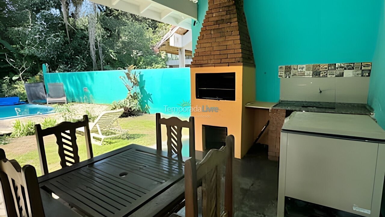 Casa para alquiler de vacaciones em Bertioga (Praia de São Lourenço)