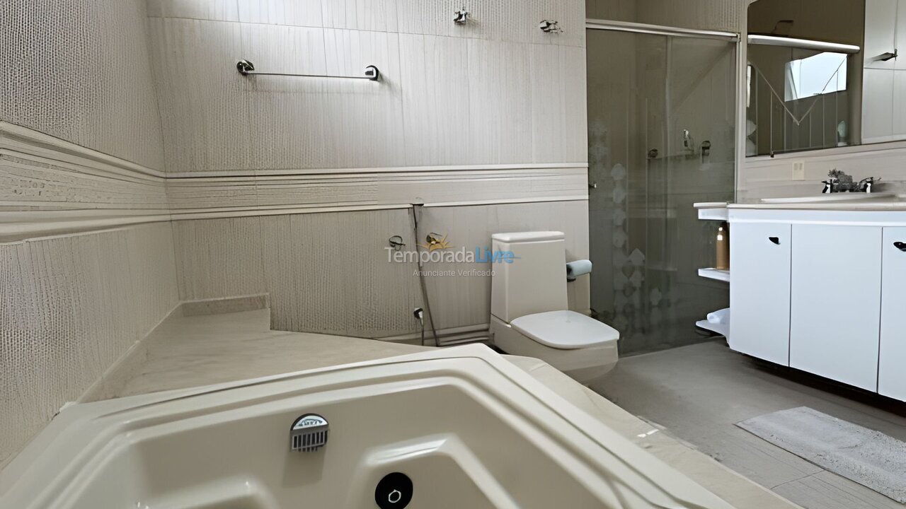 Casa para alquiler de vacaciones em Bertioga (Praia de São Lourenço)