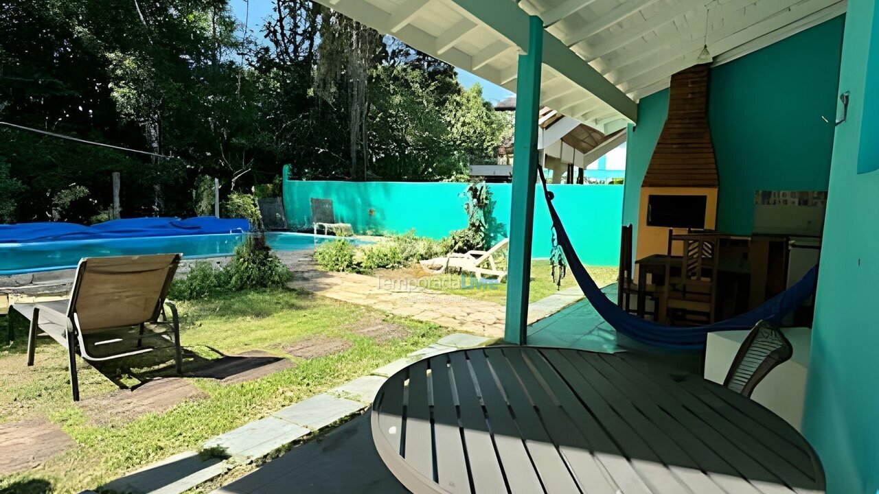 Casa para alquiler de vacaciones em Bertioga (Praia de São Lourenço)