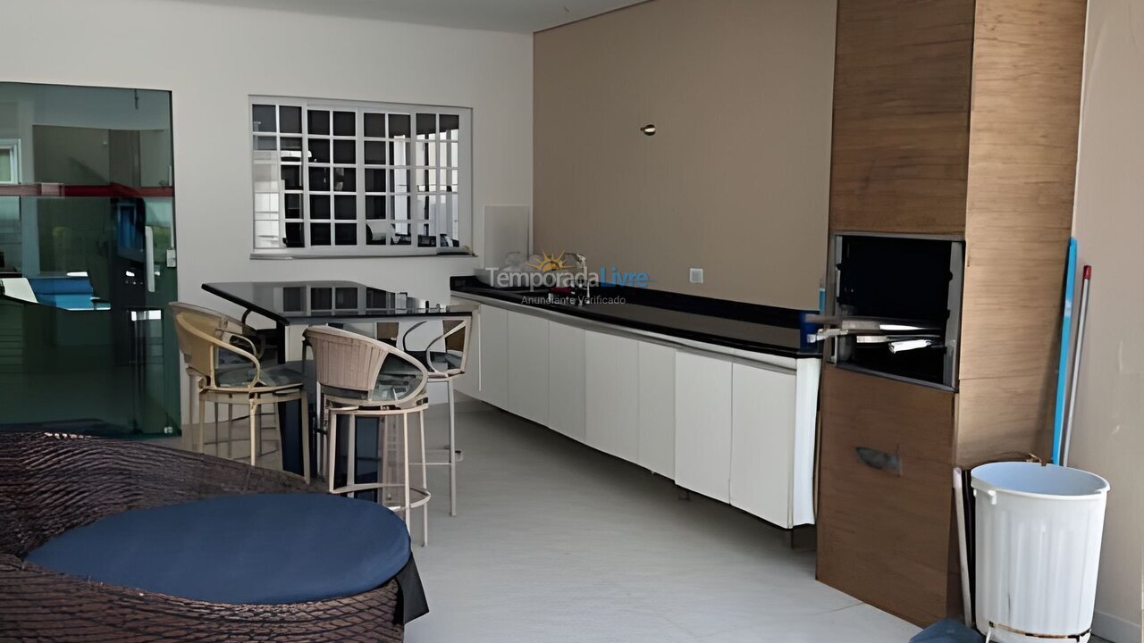 House for vacation rental in Bertioga (Condominio Morada da Praia)