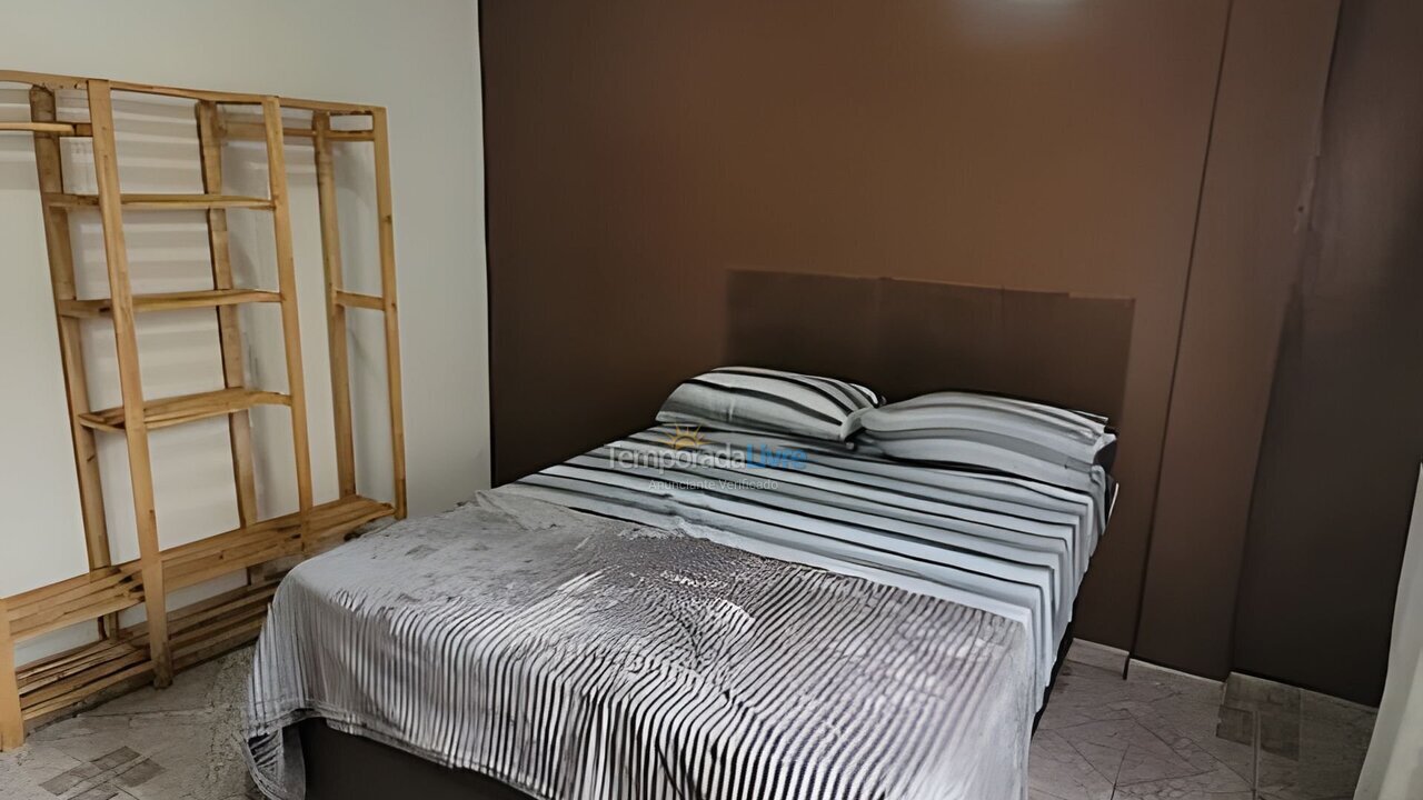 Apartamento para aluguel de temporada em Praia Grande (Guilhermina)