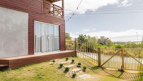 House in Ibiraquera / Praia do Rosa - SC (1)