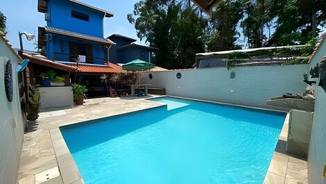 Beautiful Pool House in the Sertão de Cambury - SP (2)