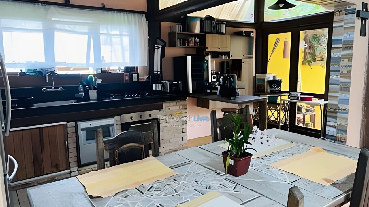 Casa para aluguel de temporada em Rio de Janeiro (Recreio dos Bandeirantes)