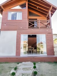 House in Ibiraquera / Praia do Rosa - SC (1)