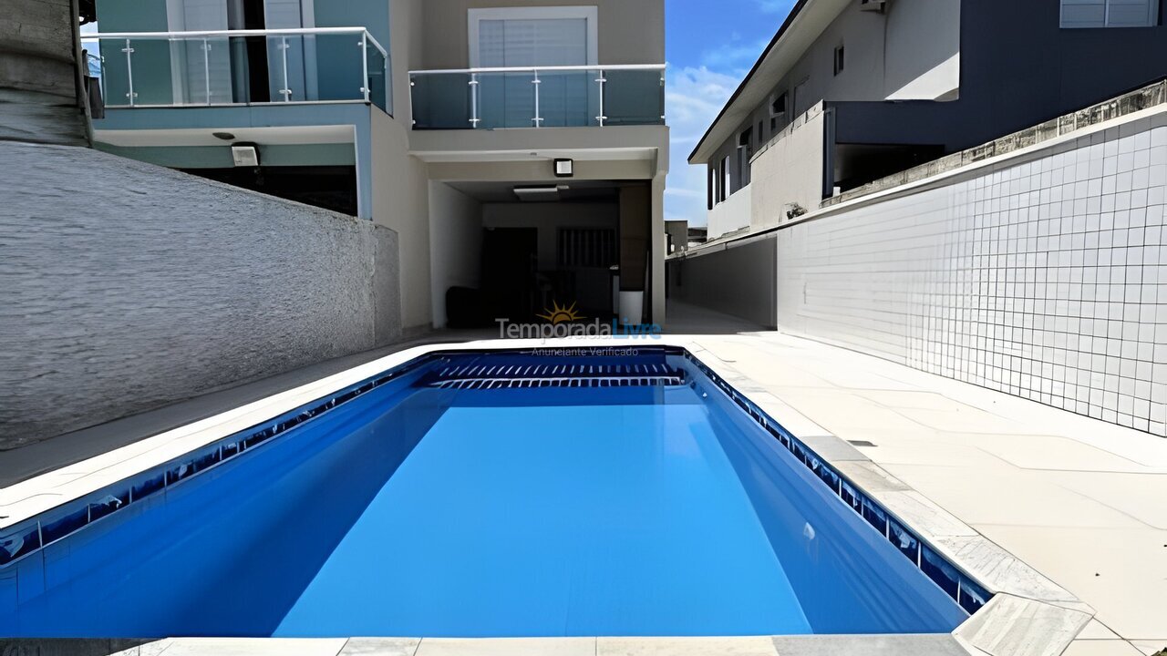 House for vacation rental in Bertioga (Condominio Morada da Praia)