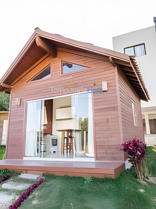 Casa para aluguel de temporada em Imbituba (Praia de Ibiraquera)