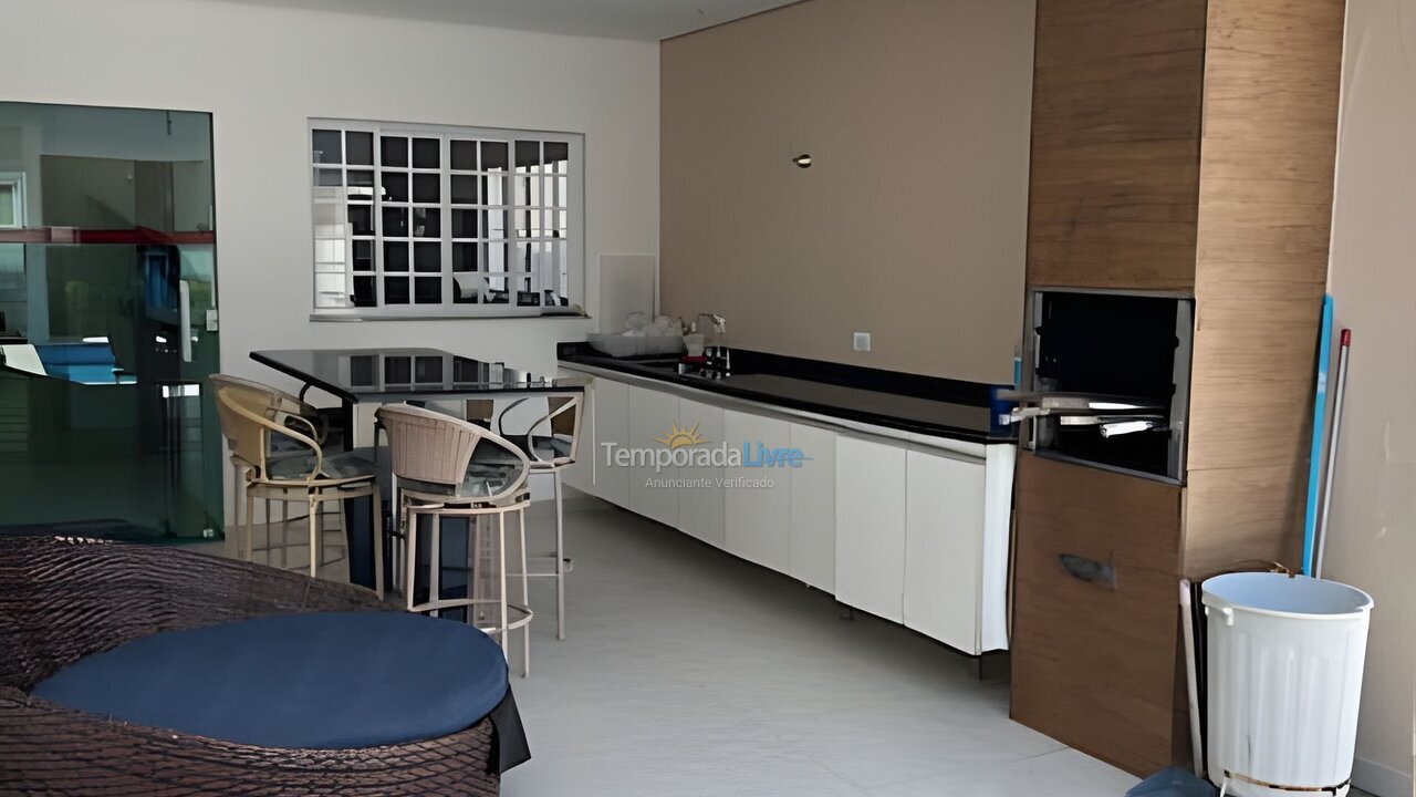 House for vacation rental in Bertioga (Condominio Morada da Praia)