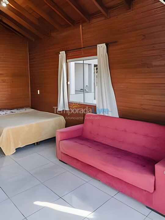 Casa para aluguel de temporada em Imbituba (Praia de Ibiraquera)