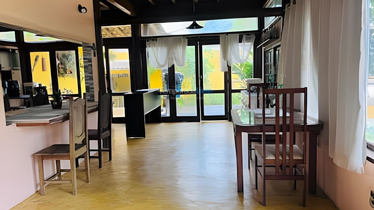 Casa para aluguel de temporada em Rio de Janeiro (Recreio dos Bandeirantes)