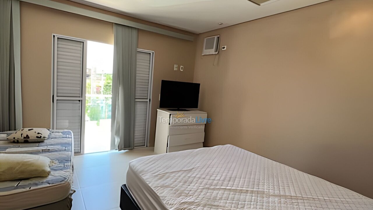 House for vacation rental in Bertioga (Condominio Morada da Praia)