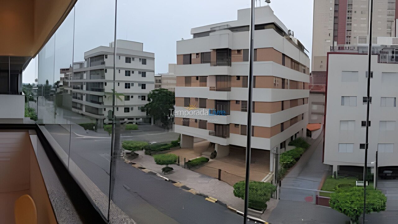 Apartment for vacation rental in Guarujá (Jardim Praiano)