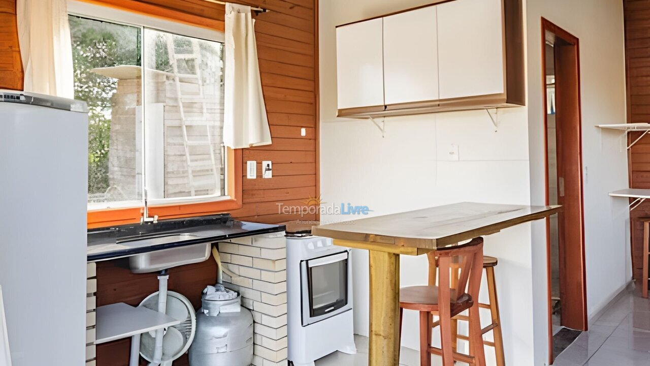 Casa para aluguel de temporada em Imbituba (Praia de Ibiraquera)