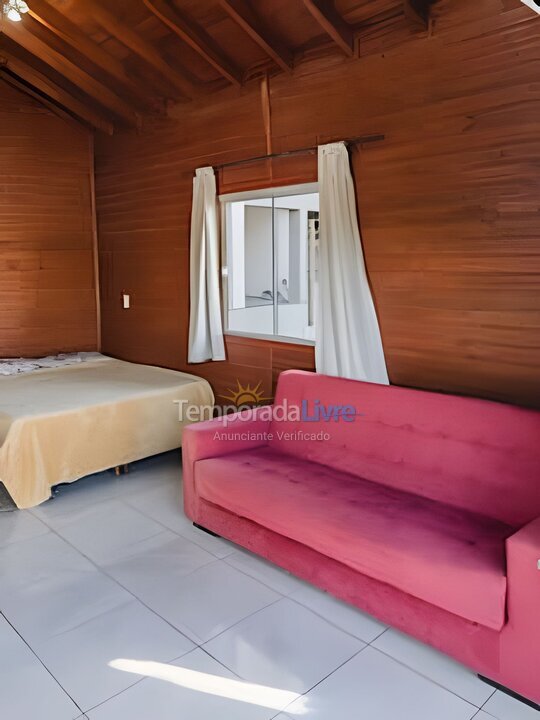 Casa para aluguel de temporada em Imbituba (Praia de Ibiraquera)