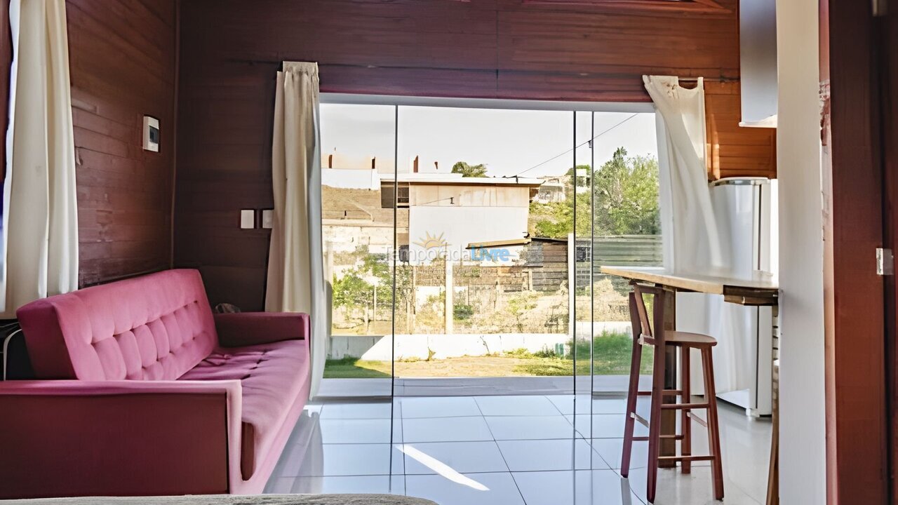 Casa para aluguel de temporada em Imbituba (Praia de Ibiraquera)