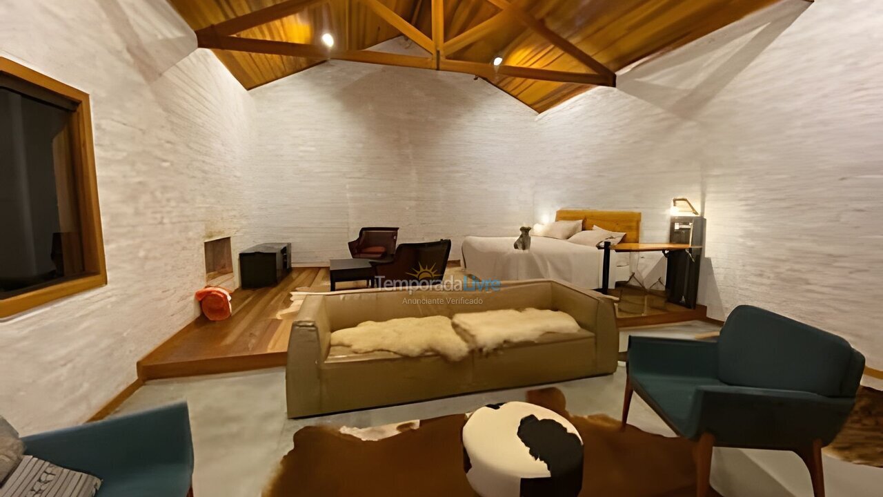 Casa para alquiler de vacaciones em Gonçalves (São Sebastião)