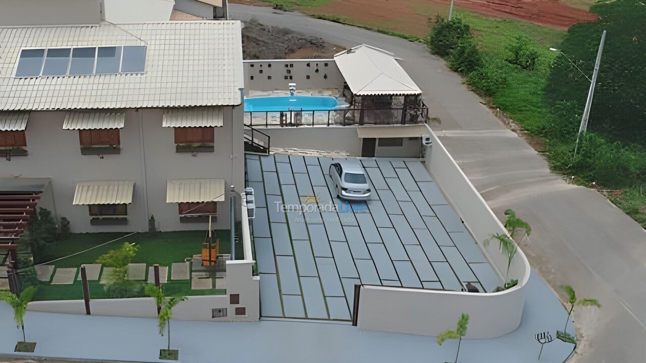 Casa para alquiler de vacaciones em Capitólio (Capitólio)