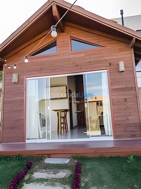 Casa para aluguel de temporada em Imbituba (Praia de Ibiraquera)