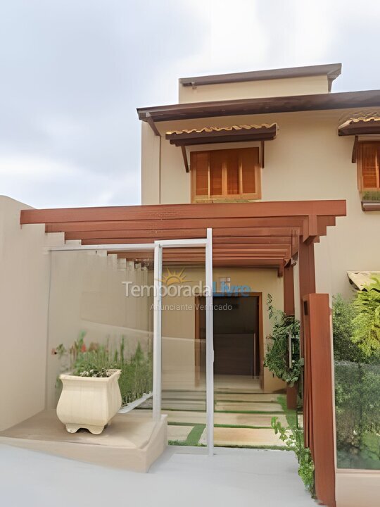 Casa para alquiler de vacaciones em Capitólio (Capitólio)