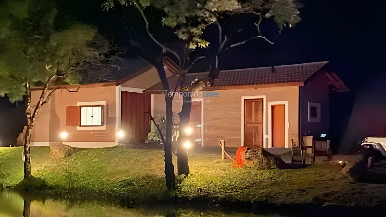 Casa para alquiler de vacaciones em Gonçalves (São Sebastião)