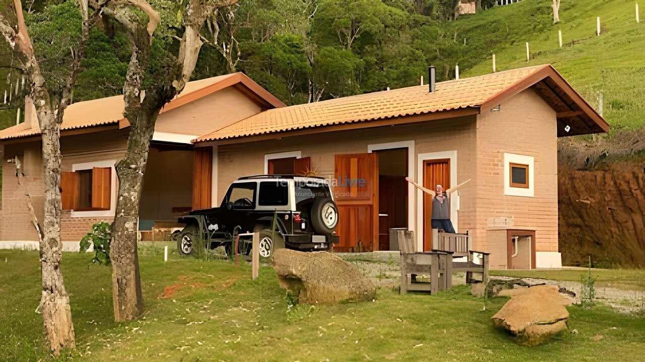Casa para alquiler de vacaciones em Gonçalves (São Sebastião)