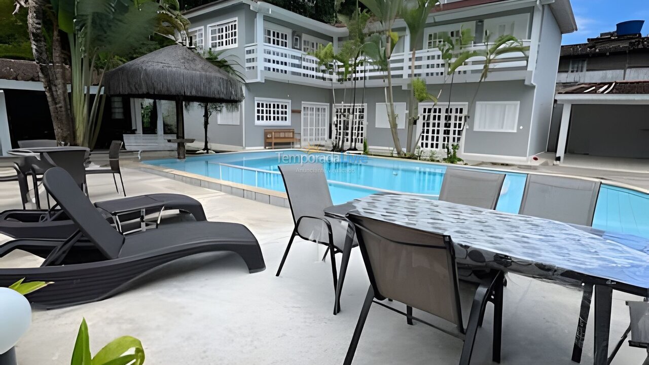 House for vacation rental in São Sebastião (Barra do Sahy)