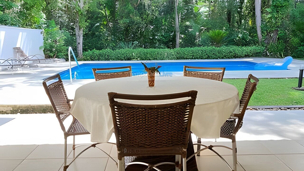 Casa para alquiler de vacaciones em Bertioga (São Lourenço da Serra)