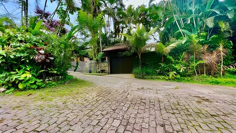 Linda Casa em Juquehy - SP (1)