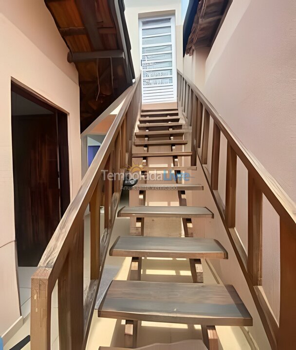 Casa para aluguel de temporada em São Sebastião (Praia do Saco)