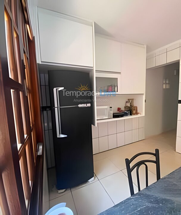 Casa para aluguel de temporada em São Sebastião (Praia do Saco)