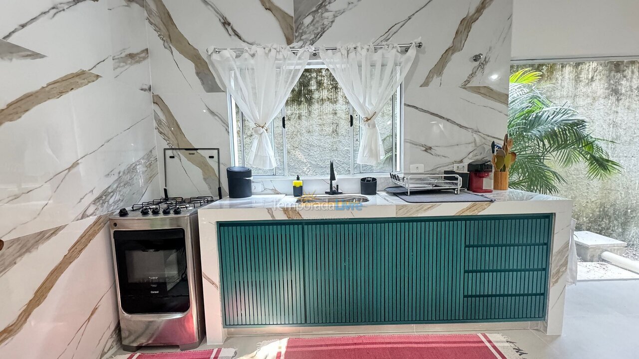 House for vacation rental in São Sebastião (Barra do Sahy)