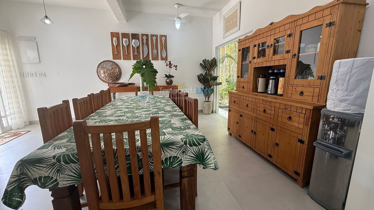 House for vacation rental in São Sebastião (Barra do Sahy)
