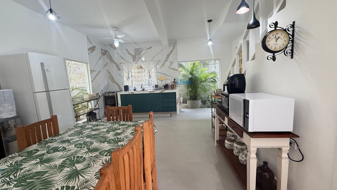 House for vacation rental in São Sebastião (Barra do Sahy)