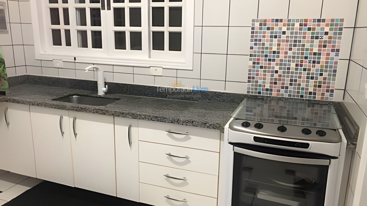 Casa para alquiler de vacaciones em Bertioga (São Lourenço da Serra)