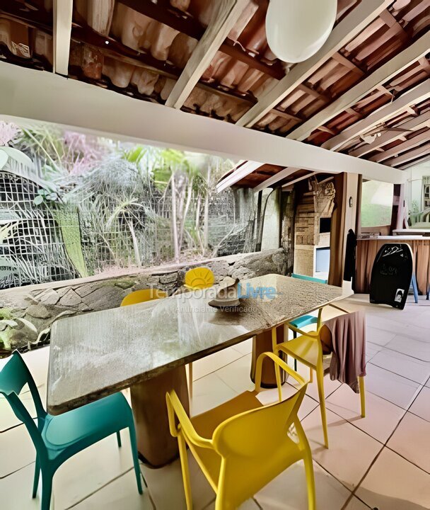 Casa para aluguel de temporada em São Sebastião (Juquehy)