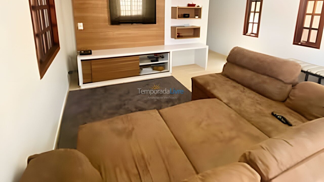 Casa para aluguel de temporada em São Sebastião (Praia do Saco)