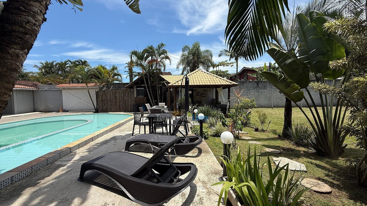 House for vacation rental in São Sebastião (Barra do Sahy)