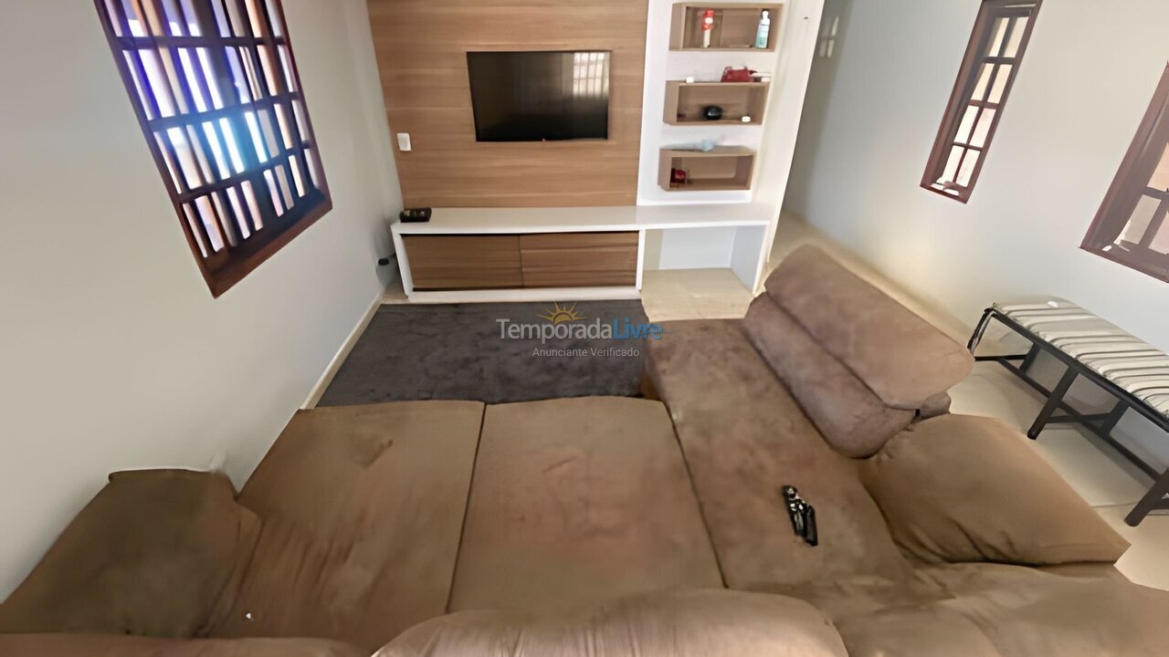 Casa para aluguel de temporada em São Sebastião (Praia do Saco)