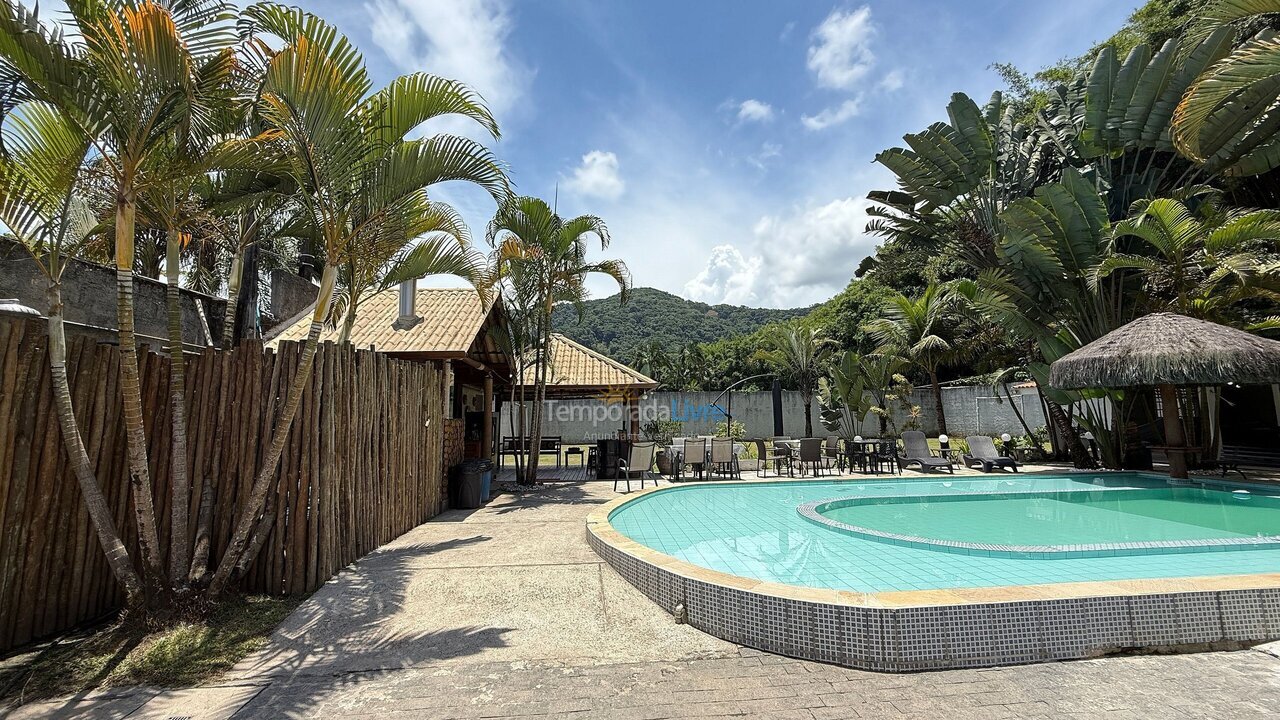 House for vacation rental in São Sebastião (Barra do Sahy)